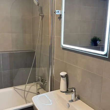 Prestige - Next To Ice Arena, Private Parking