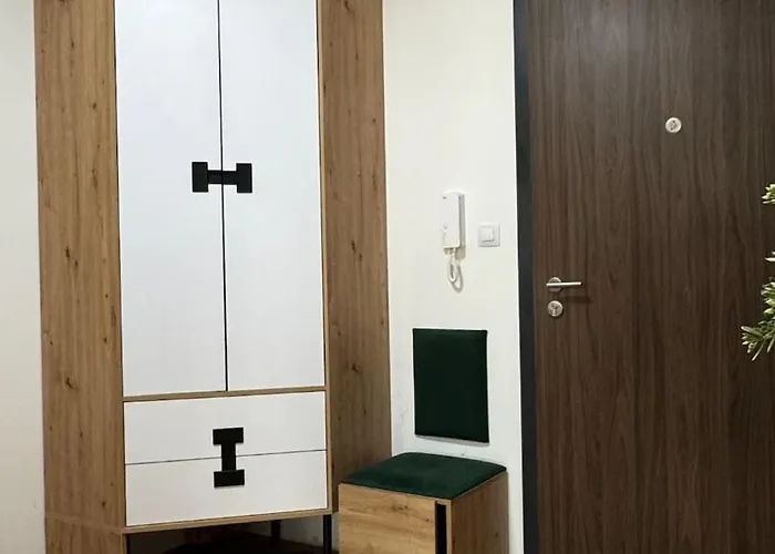 Prestige - Next To Ice Arena, Private Parking Apartament Bratysława